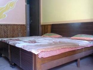 Coronation Hotel Nainital Kültér fotó